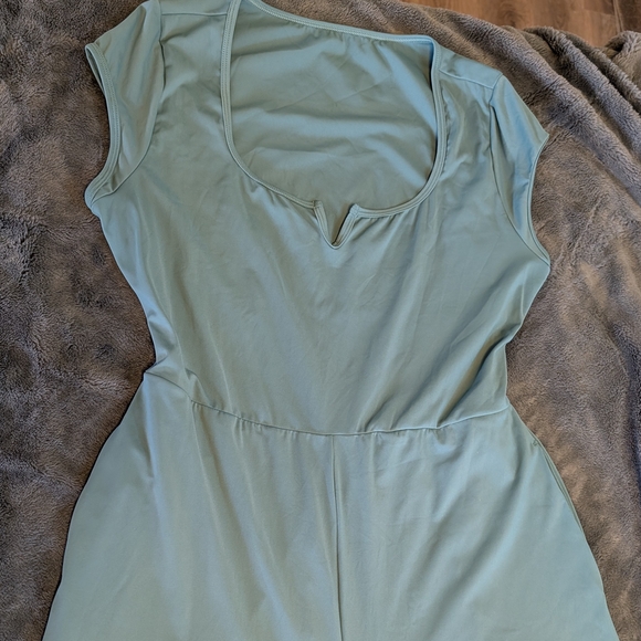 NWT Halara Short Sleeve Wide Leg Cool Touch Jumpsuit with Pockets Easy Peezy - Picture 4 of 12